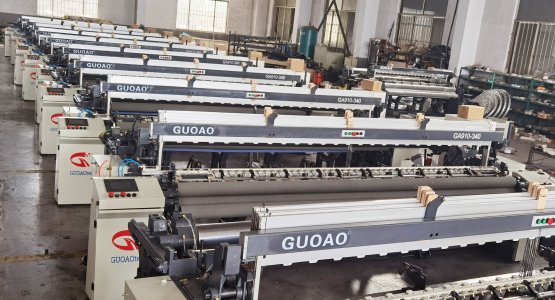 GA910 Air Jet Loom