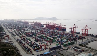 China's foreign trade up 21.4% in 2021