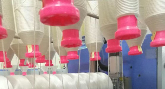 cone spun yarn device for lycra yarn